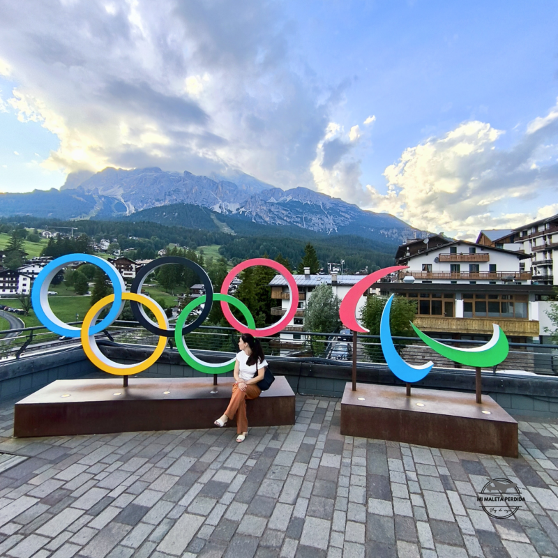 Aros de las Olimpiadas en Cortina d'Ampezzo. Dolomitas.