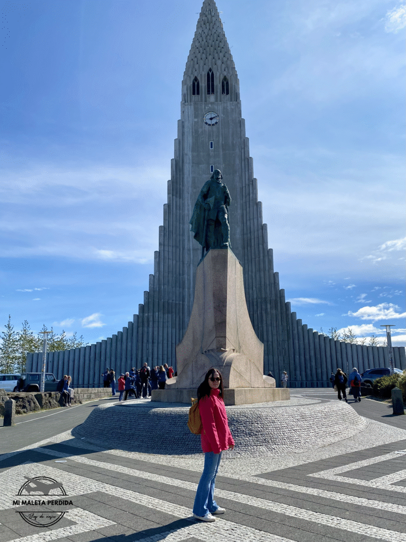 Exterior de la iglesia Hallgrímskirkja.