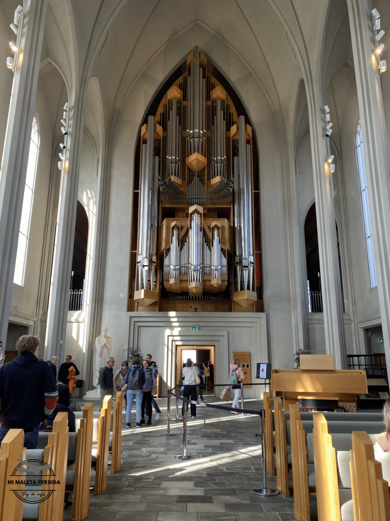 Interior de Hallgrímskirkja.