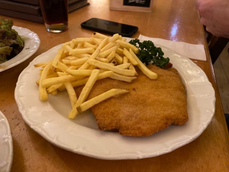 Schnitzel en Röslein.