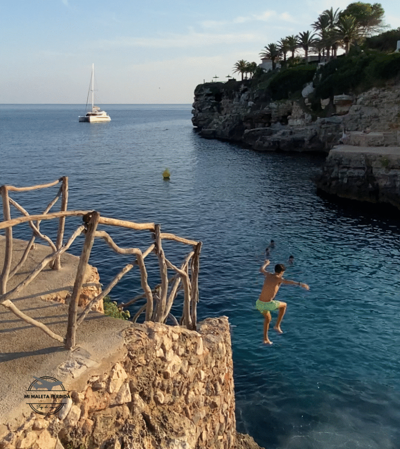 Cala en Brut, Menorca.