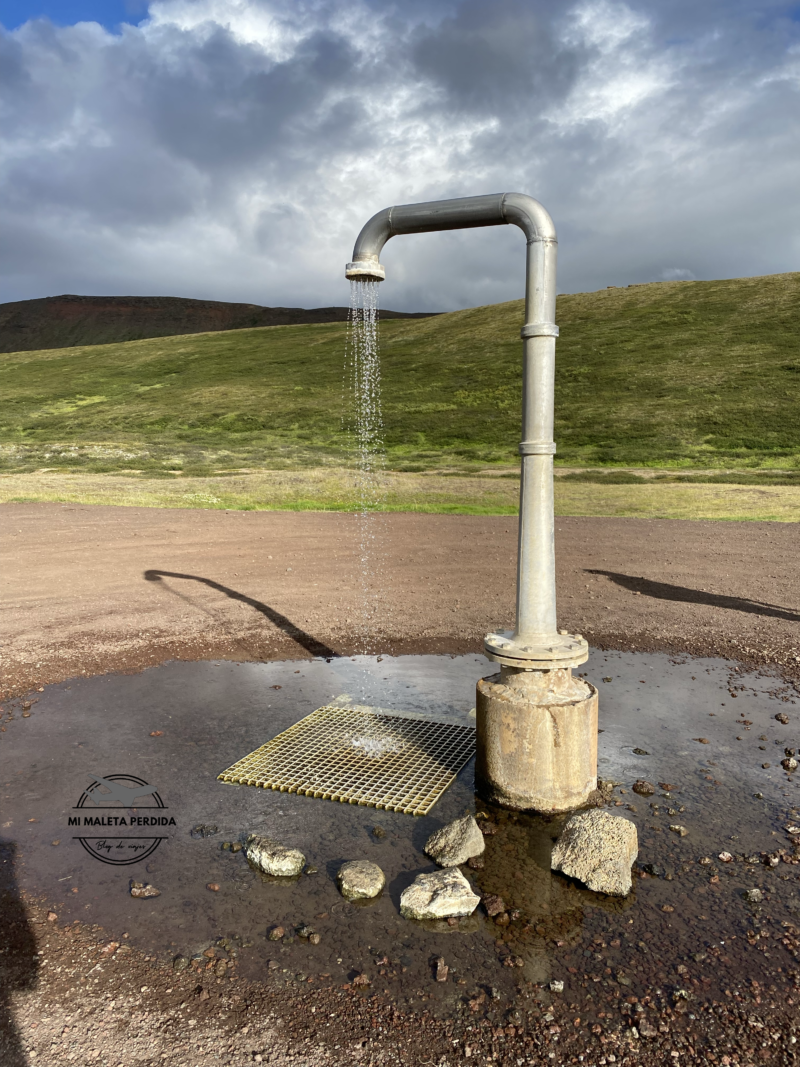 Hot Spring Shower, Islandia.