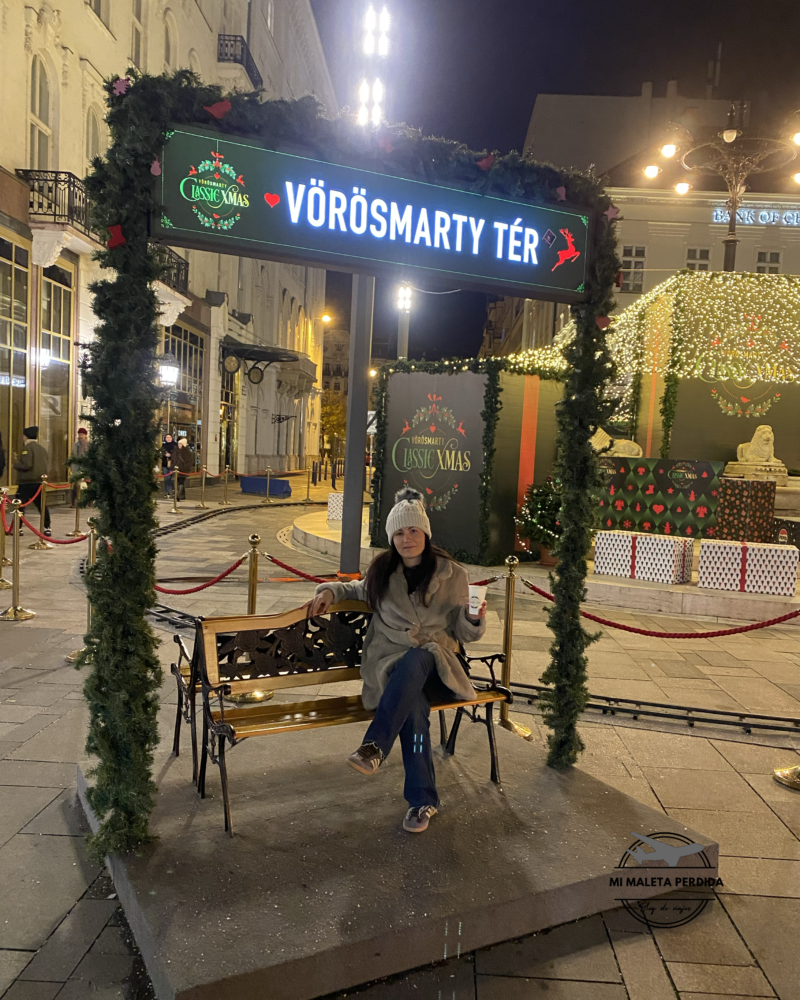 Mercado de navidad VÖRÖSMARTY TÉR, BUDAPEST.